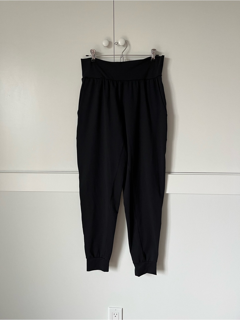 Under Armour Black High-Waist Jogger Pants